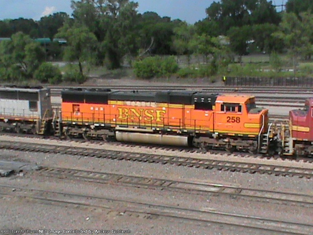 BNSF 258/8258